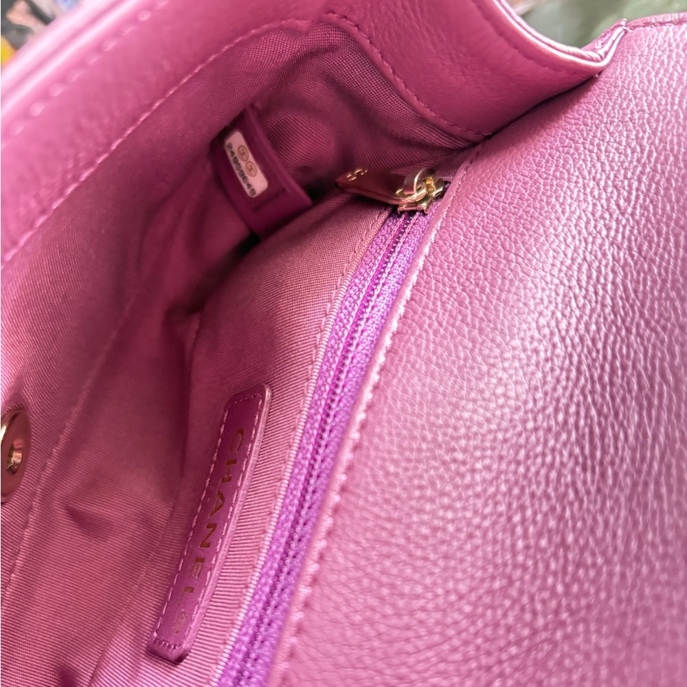 CHANEL Purple Quilted Caviar Leather Chain Strap Sh Bag Gold Mademoiselle Lock - Picture 5 of 8